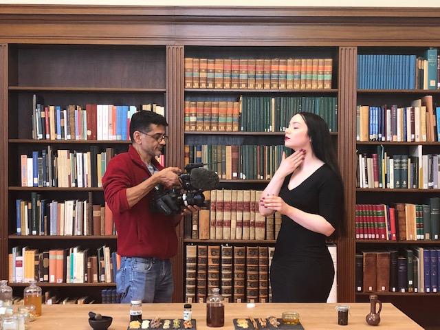 blog dora goldsmith putting on mendesian